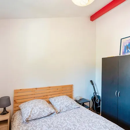 Maison Chaleureuse Avec Terrasse *