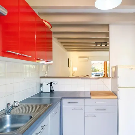 Maison Chaleureuse Avec Terrasse
